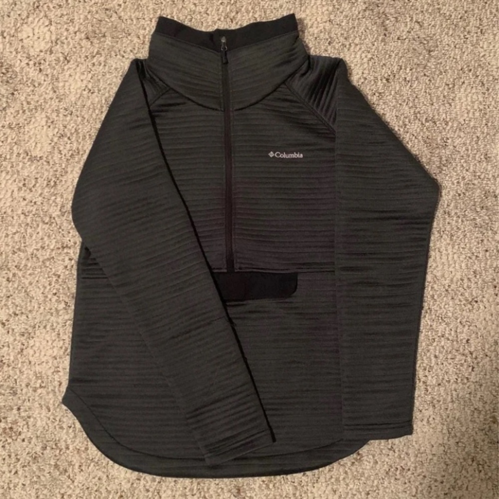 Columbia pullover